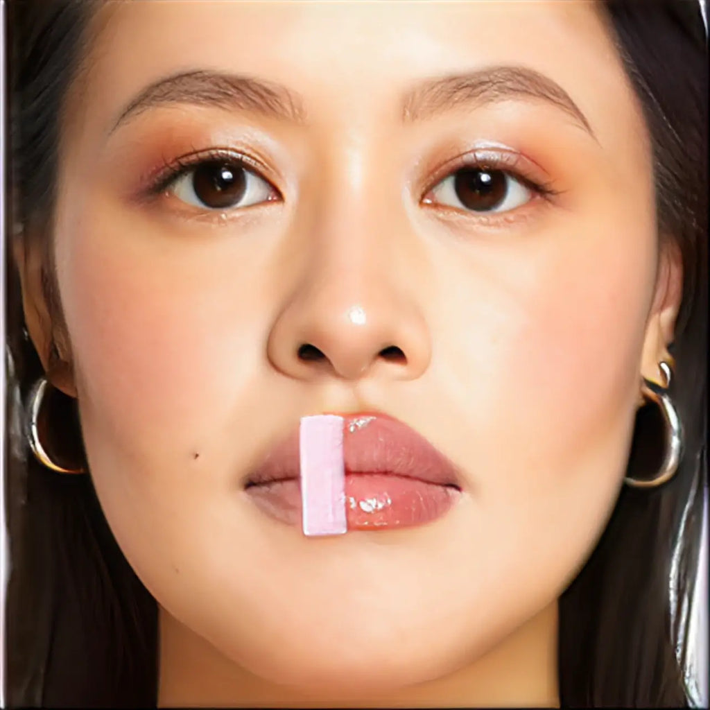 LipGlow Pro© | Realce Natural com Volume e Hidratação Imediata