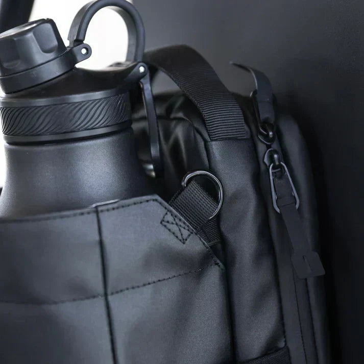 MagBag Pro® | Fixação Ultramagnética + Compartimentos Inteligentes e Impermeáveis